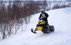 Arai Snowmobile Helmets – An In-Depth Guide-2