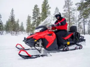 The Best-Enclosed Snowmobile Sleigh